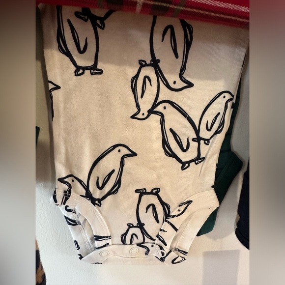 Carters Baby Navy Reindeer 4 Pack Onesies NWT Various Sizes - Picture 4 of 6